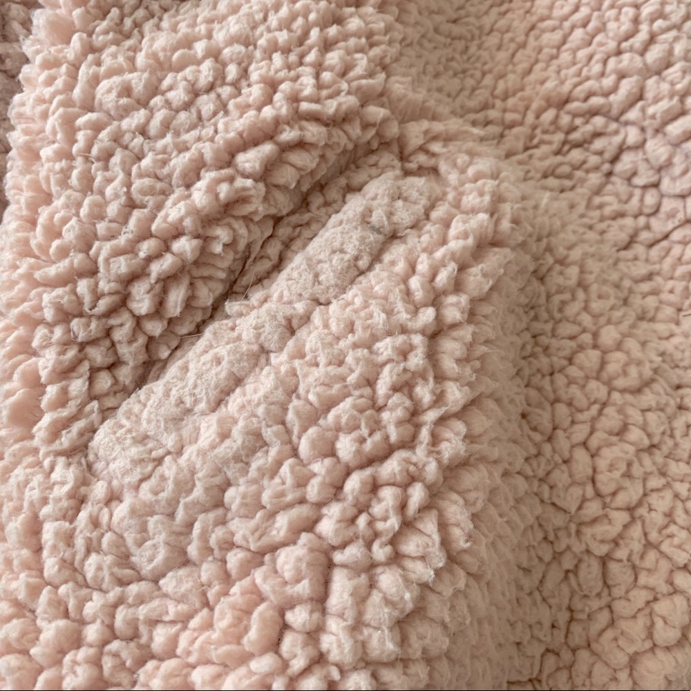 Light Pink Puffer Jacket - Picture 3 of 4